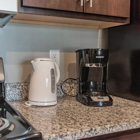 Spacious 2Br Suite Plus Patio Near Iowa State Ames Eksteriør billede