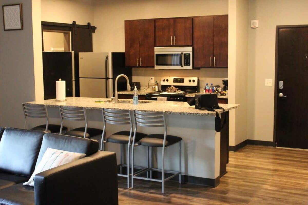 Spacious 2Br Suite Plus Patio Near Iowa State Ames Eksteriør billede
