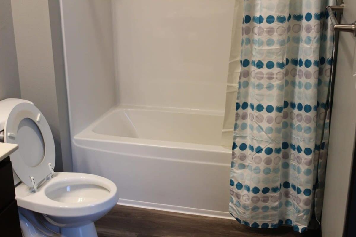 Spacious 2Br Suite Plus Patio Near Iowa State Ames Eksteriør billede